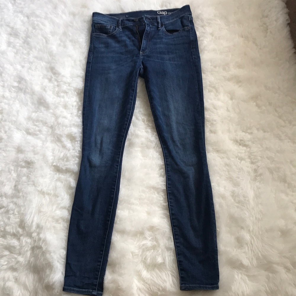 GAP Skinny Jeans